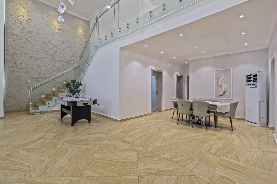 Luxury 4 Bedroom in Ikoyi in Lagos — 7